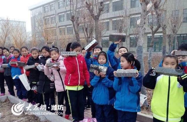 特殊的<a href='https://www.qiaoshan022.cn/tags/chuantongwenhua_2911_1.html' target='_blank'>传统文化</a>教育“乡愁”植入高新区浞景学校