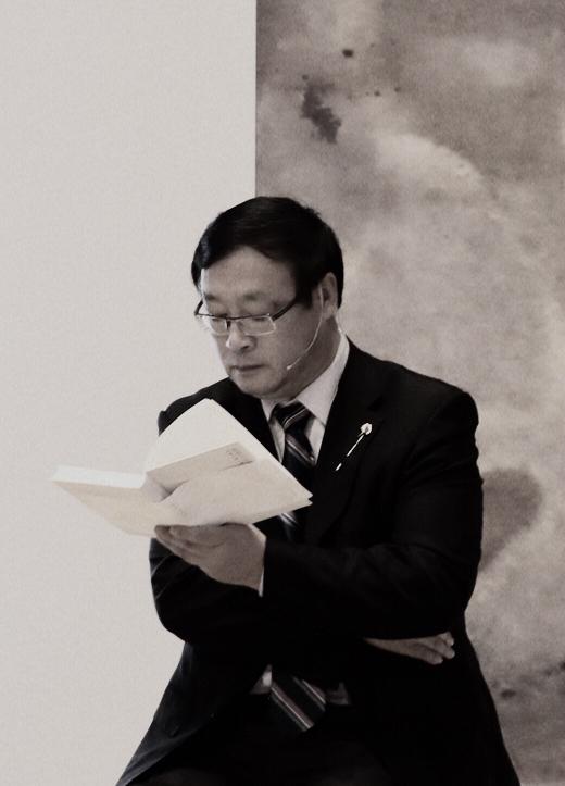 专访复旦大学哲学学院教授郑召利：《朗读者》为什么会火？