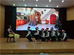 济南泉城中学举行新年英语文化活动