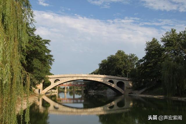在河北赵县古桥展览馆感受赵州桥给世界桥梁建筑带来的影响
