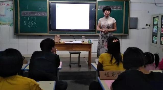家校携手，共育未来—东平县实验小学一年级新生家长会成功召开